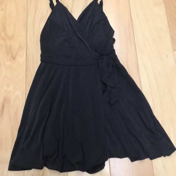 Kimchi Blue Grey Wrap Romper - Picture 5 of 6